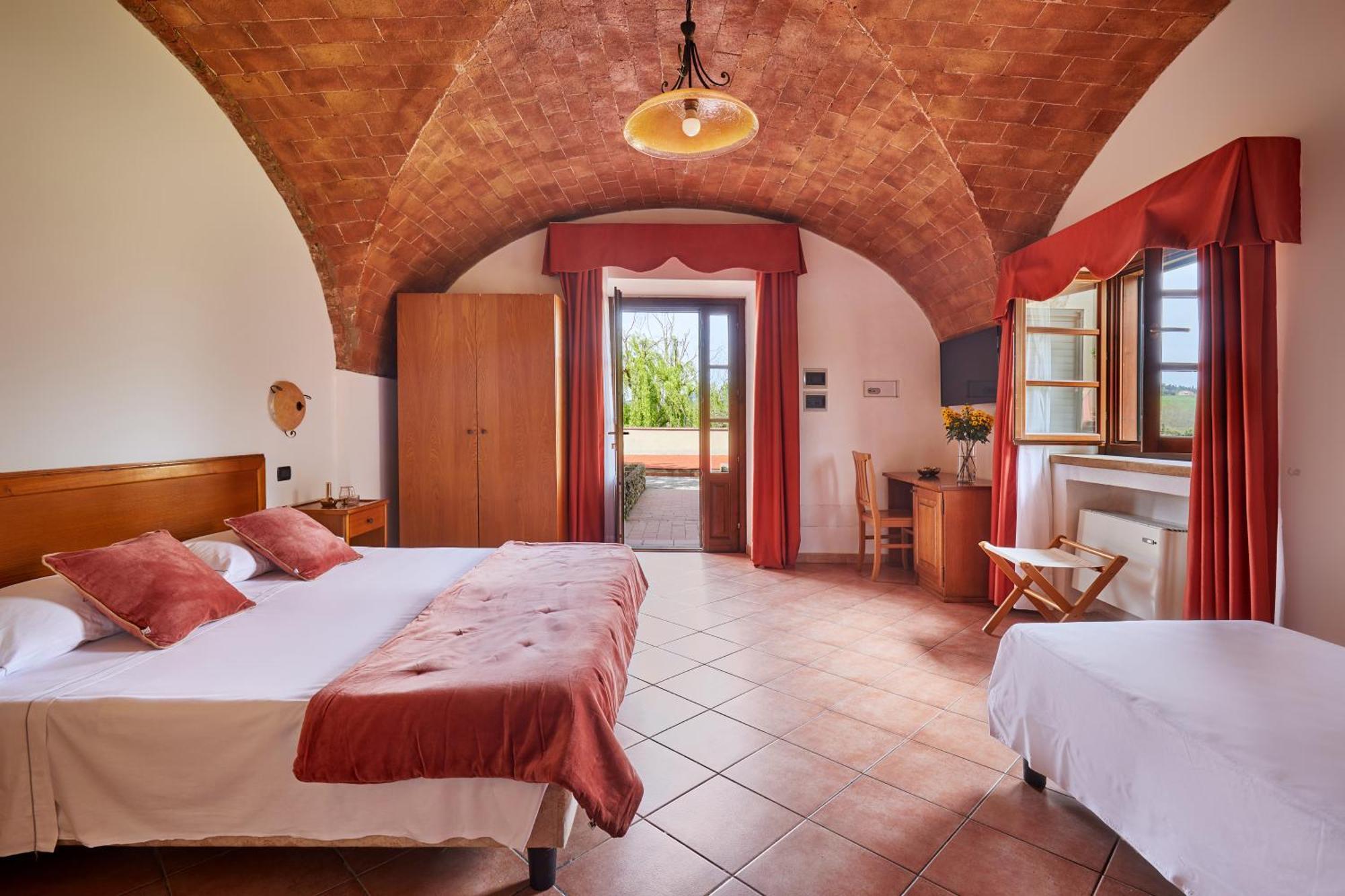 Relais Belvedere Монтекатіні-Валь-ді-Чечина Екстер'єр фото